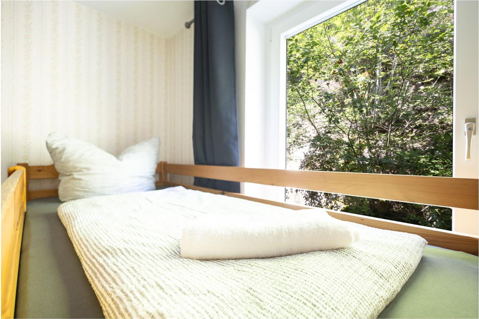 Apartmenthaus Am Waldrand- Kueche - Fruehstueck - Balkon Вилдеман Екстериор снимка