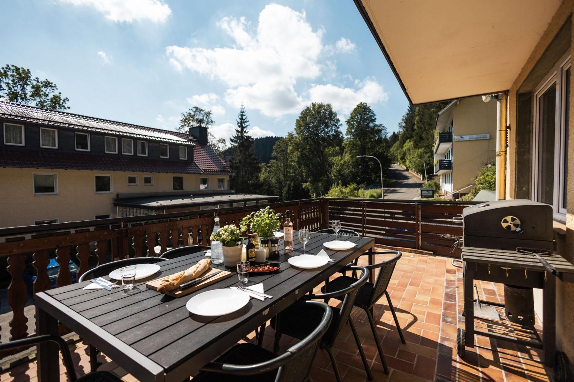 Apartmenthaus Am Waldrand- Kueche - Fruehstueck - Balkon Вилдеман Екстериор снимка